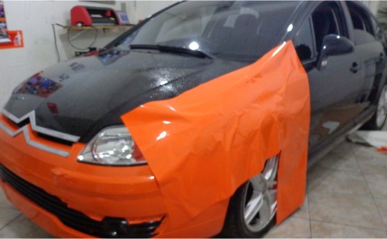 HMD Car Envelopamento