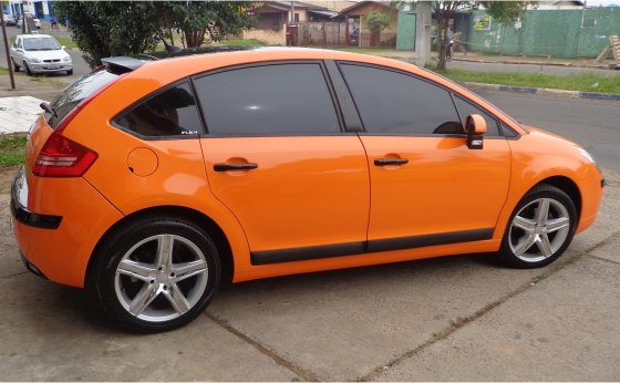 HMD Car Envelopamento