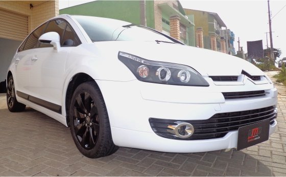 HMD Car Envelopamento