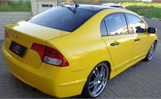 HMD Car Envelopamento