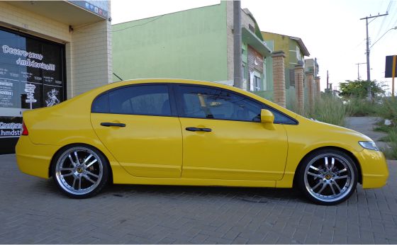 HMD Car Envelopamento