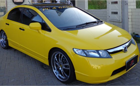 HMD Car Envelopamento