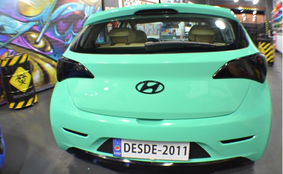 HMD Car Envelopamento