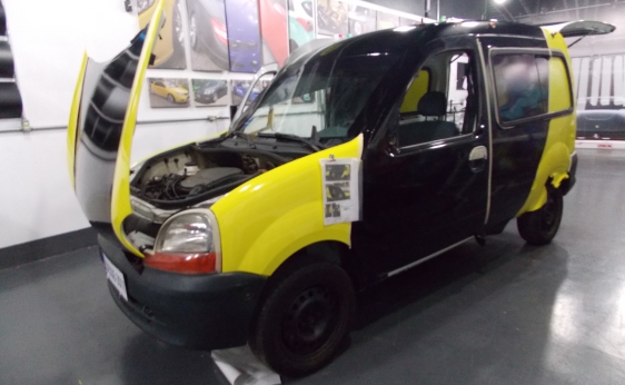 HMD Car Envelopamento