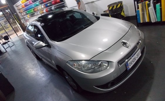 HMD Car Envelopamento