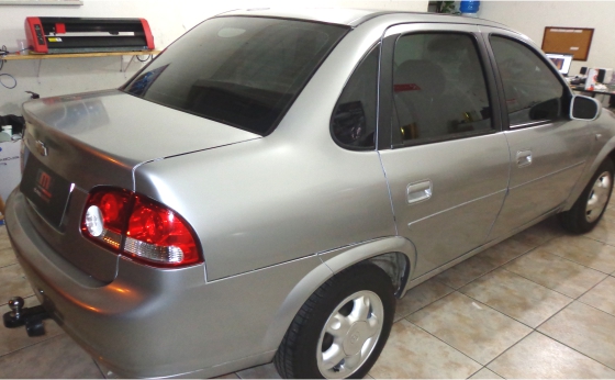 Corsa Sedan envelopamento total em preto fosco!!!, Corsa Se…